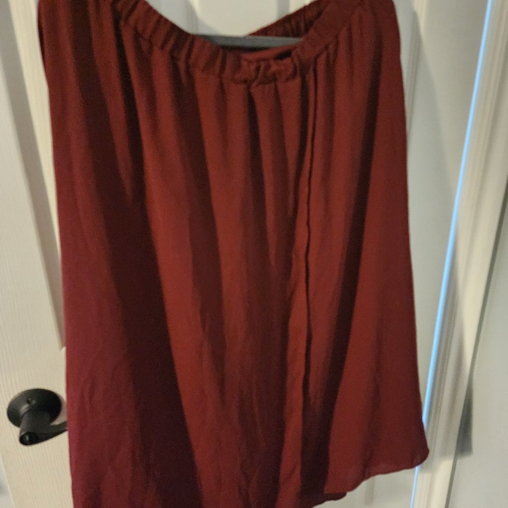 Maroon midi skirt